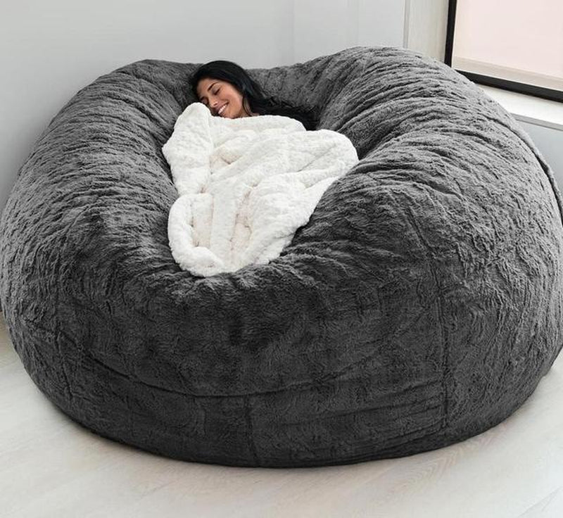 "Ultimate Comfort 150CM Extra Large Bean Bag Chair - Luxurious Furry Fur Cover, Easy to Clean, Perfect for Lounging and Relaxing"