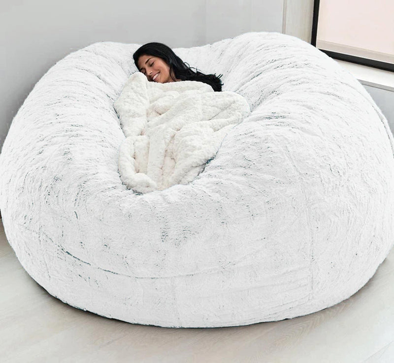 "Ultimate Comfort 150CM Extra Large Bean Bag Chair - Luxurious Furry Fur Cover, Easy to Clean, Perfect for Lounging and Relaxing"